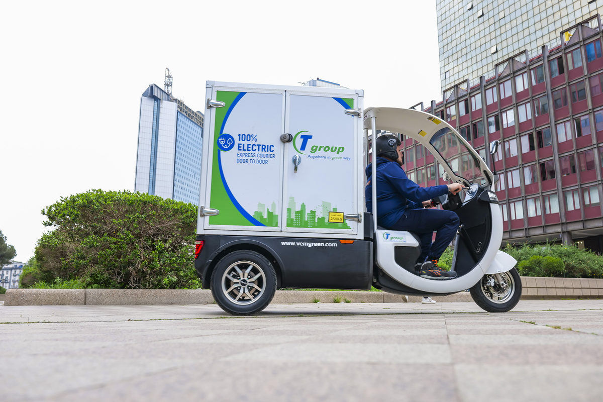 Mezzo per le consegne 100% elettrico del cliente